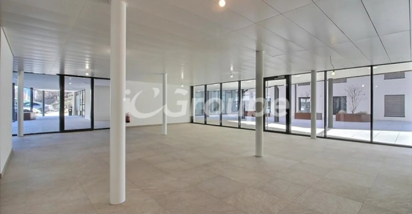 Edificio ad uso misto in affitto - Foto 5 di 7