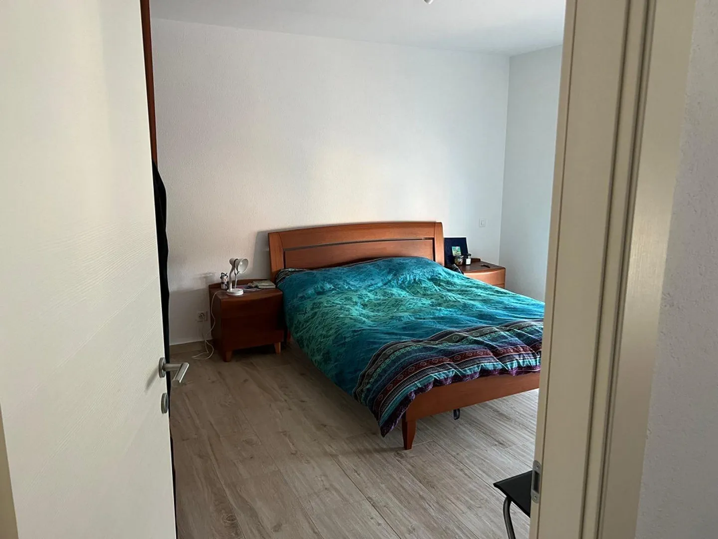 Spacious, with beautiful view, in quiet neighborhood - Photo 9 of 18