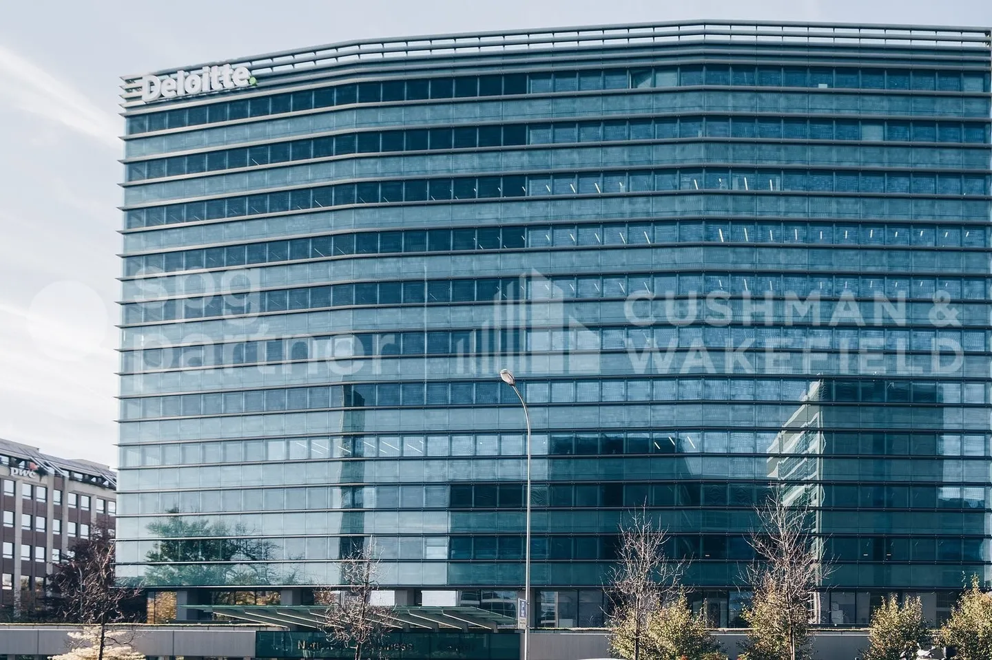 Nation Business Center - Photo 4 sur 4