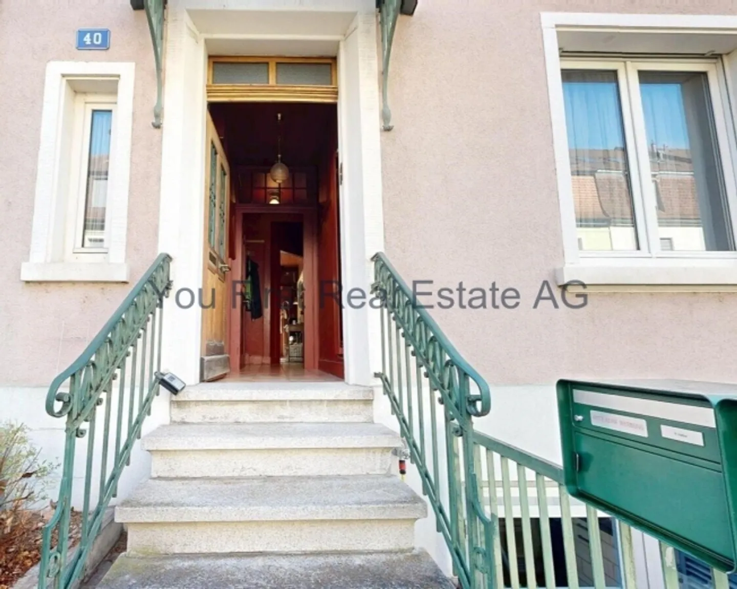 Charmante maison individuelle dans un emplacement privilégié à Bâle - Photo 1 sur 14