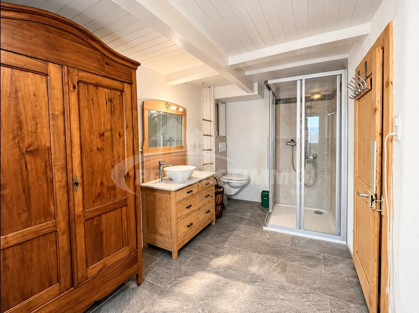 Maison Mitoyenne Charmante - Photo 6 sur 6