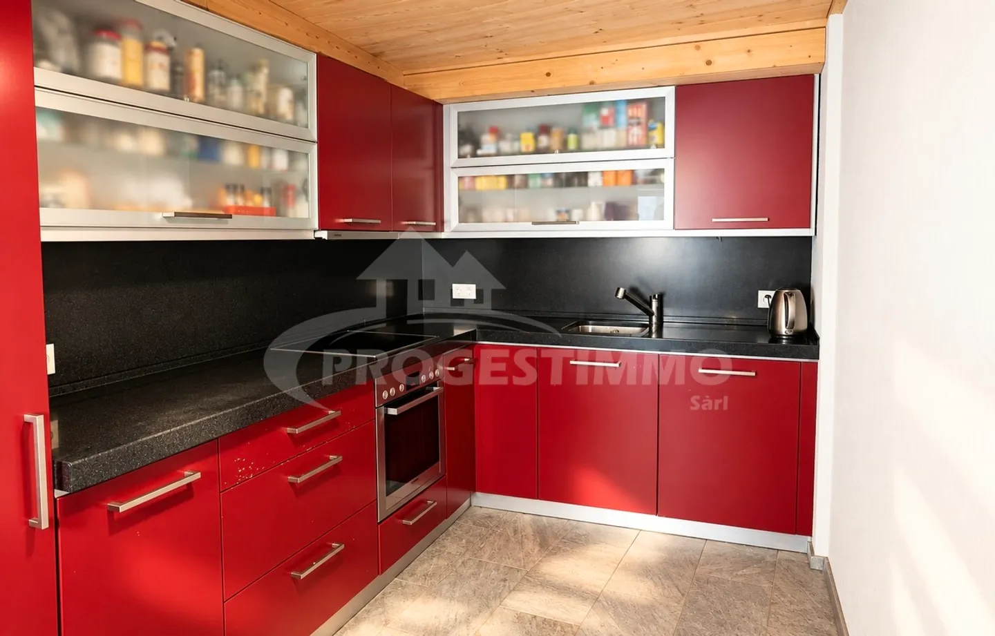 Maison Mitoyenne Charmante - Photo 4 sur 6