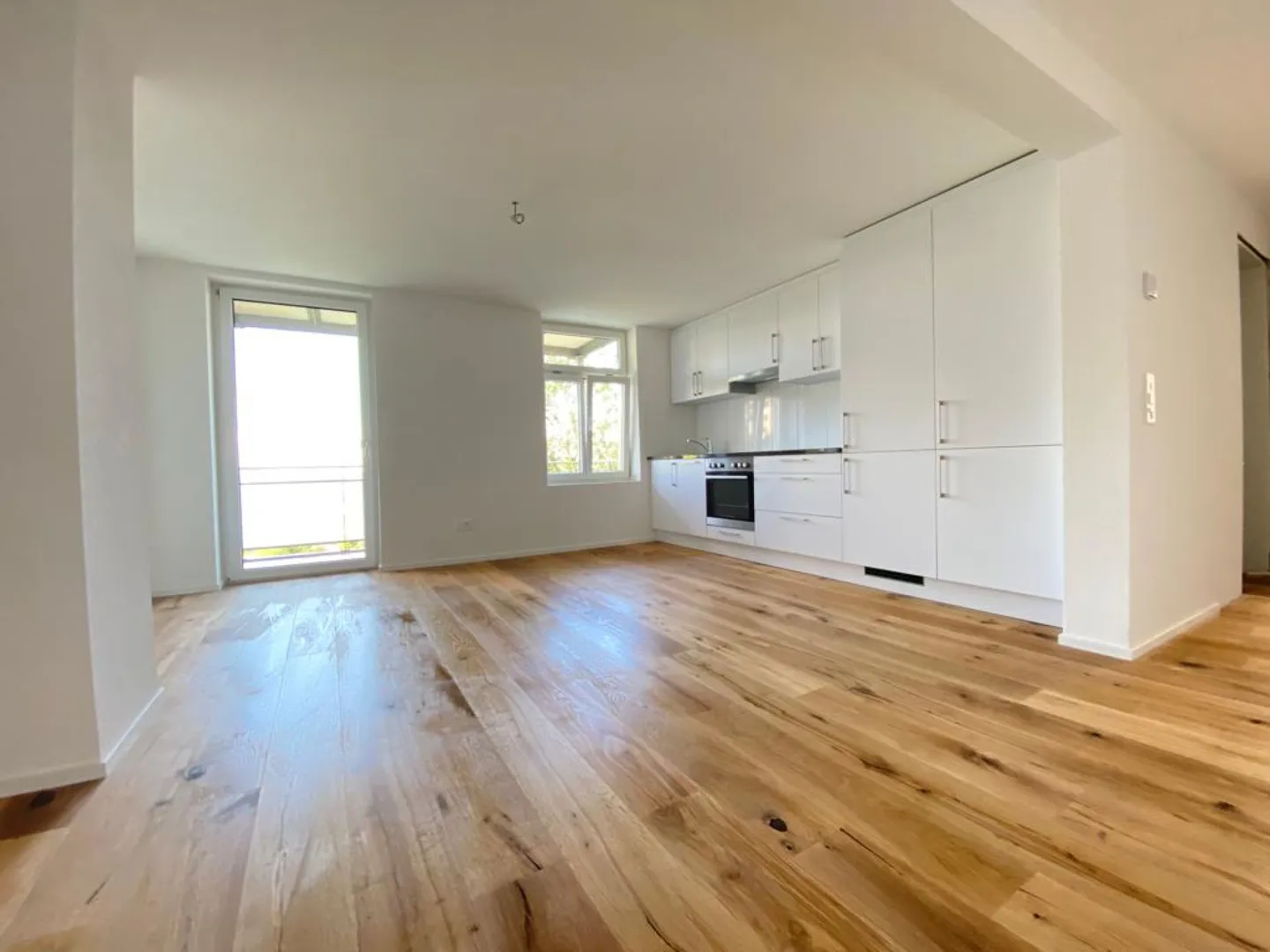 Appartement 1 chambre avec balcon - Photo 2 sur 6