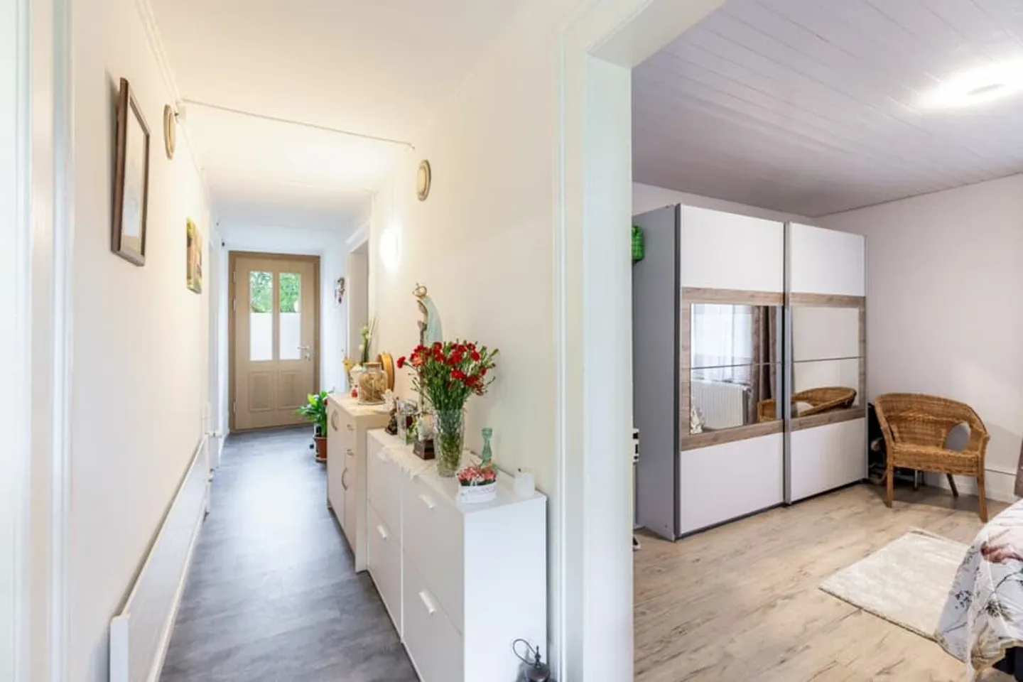 Fattoria - Casa plurifamiliare con 3 appartamenti affittati e possibilità di conversione - Foto 2 di 13