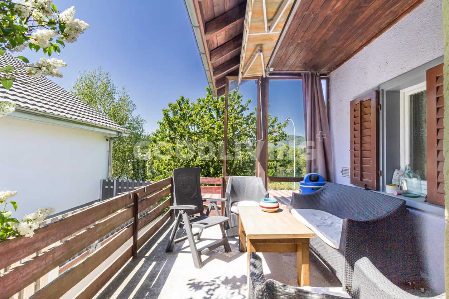 Sunny Garden Idyl with a View of the Green - Photo 5 of 7