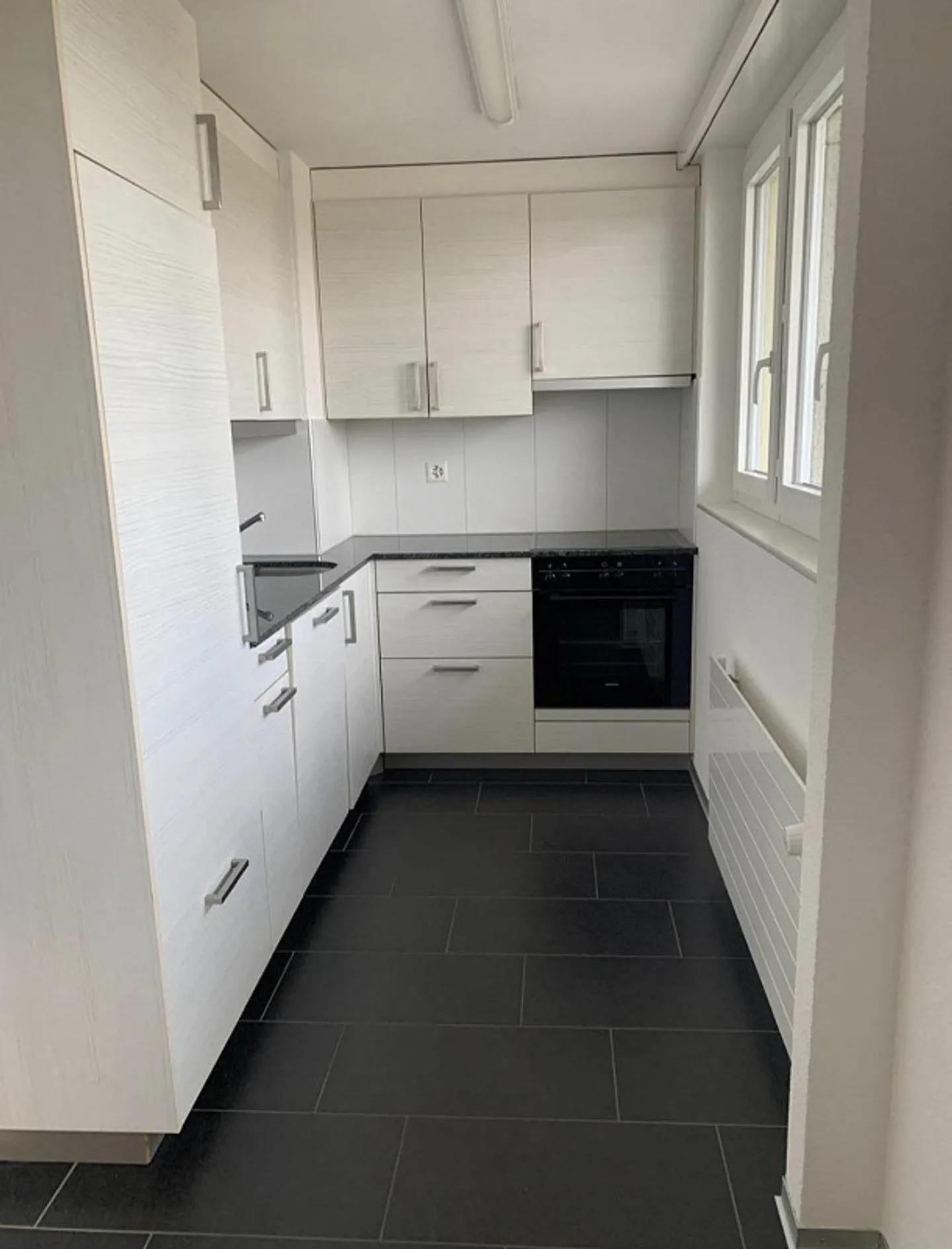 Belle grande appartement de 4.5 pièces - Photo 2 sur 7