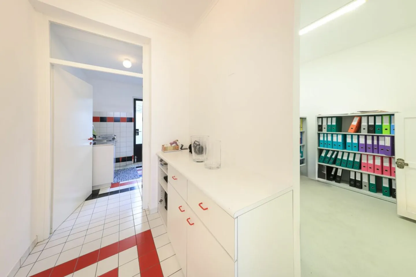 BRISSAGO - Maison avec espace commercial et appartement - Photo 7 sur 24