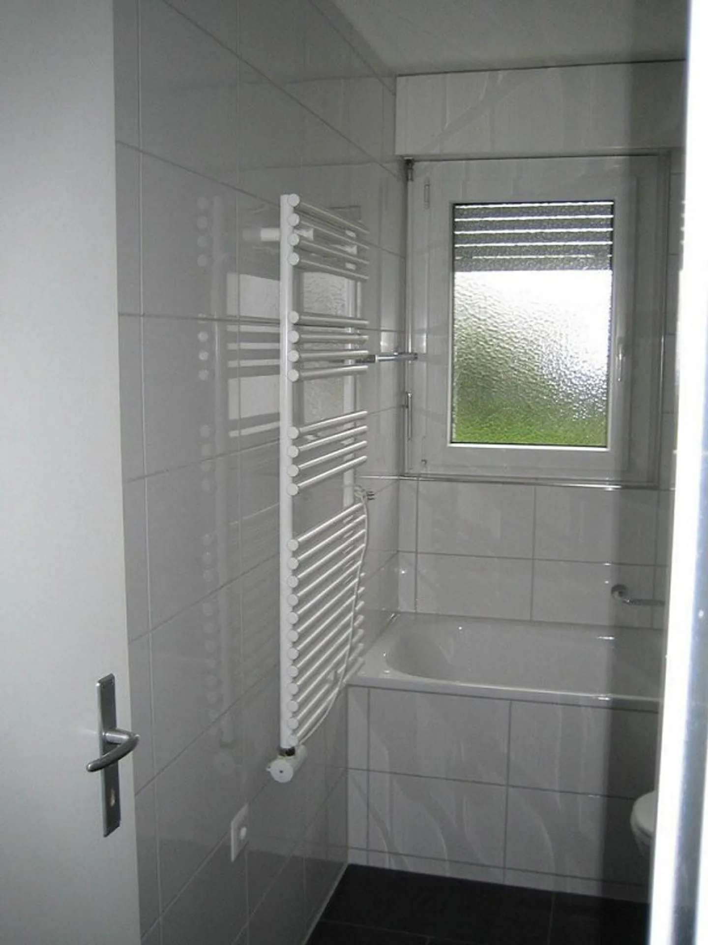 Affordable Living in Popular Thun Residential Area - Photo 7 of 8