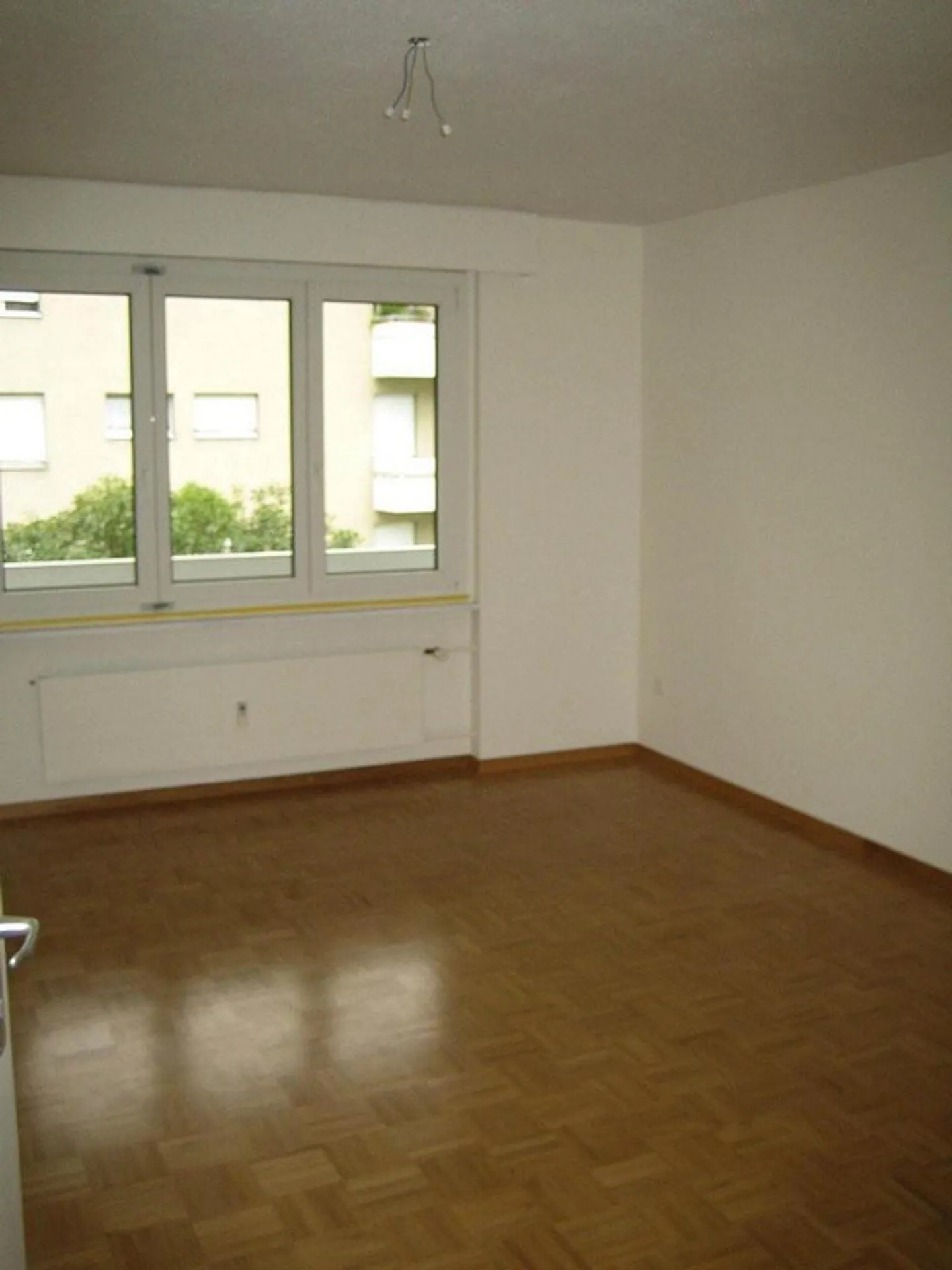 Affordable Living in Popular Thun Residential Area - Photo 8 of 8