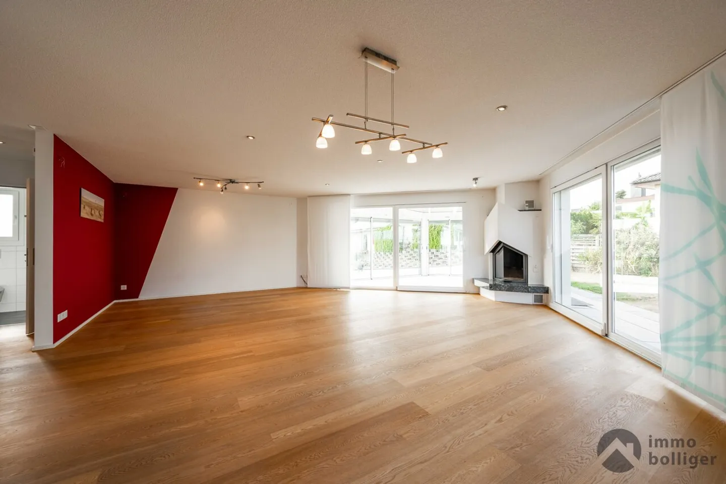 Charming Family Home in Rothrist - Photo 2 of 14