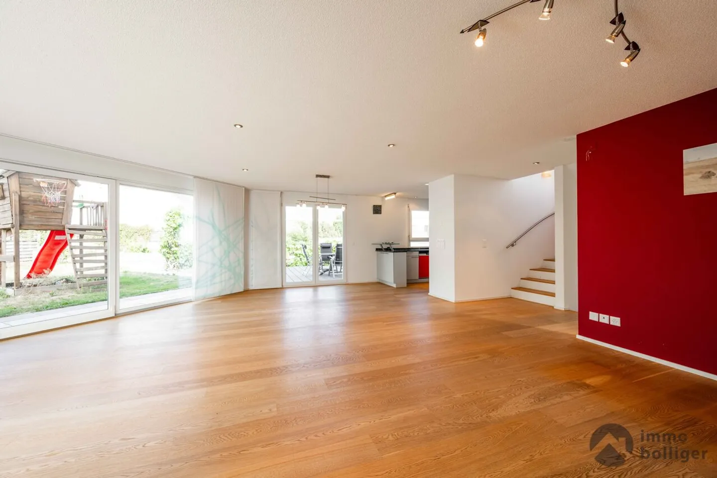 Charming Family Home in Rothrist - Photo 4 of 14
