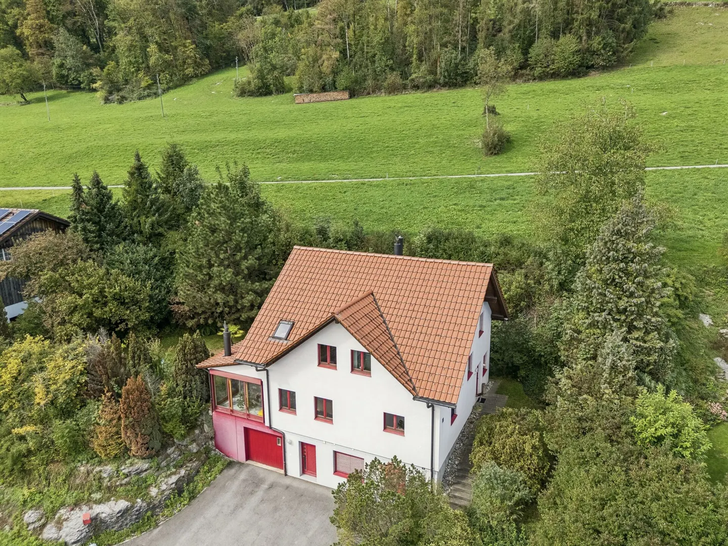 Maison spacieuse avec vue sur la vallée du Rhin - Photo 1 sur 10