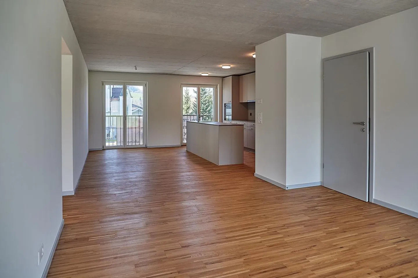 Appartamento moderno di 3,5 stanze - vivere a contatto con la natura con panorama montano - Foto 5 di 10