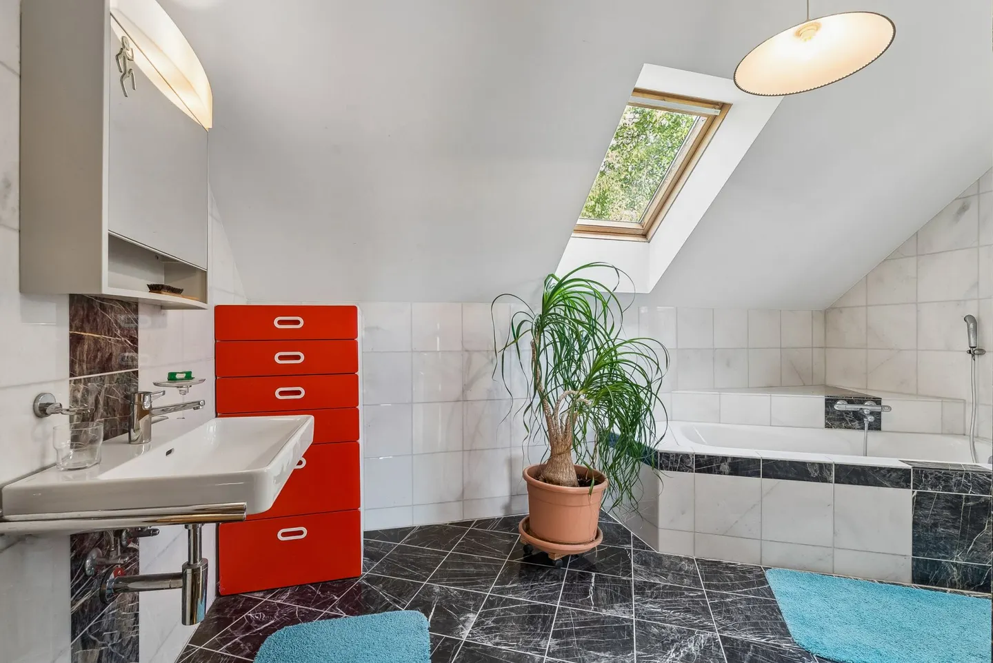Maison spacieuse avec vue sur la vallée du Rhin - Photo 10 sur 10
