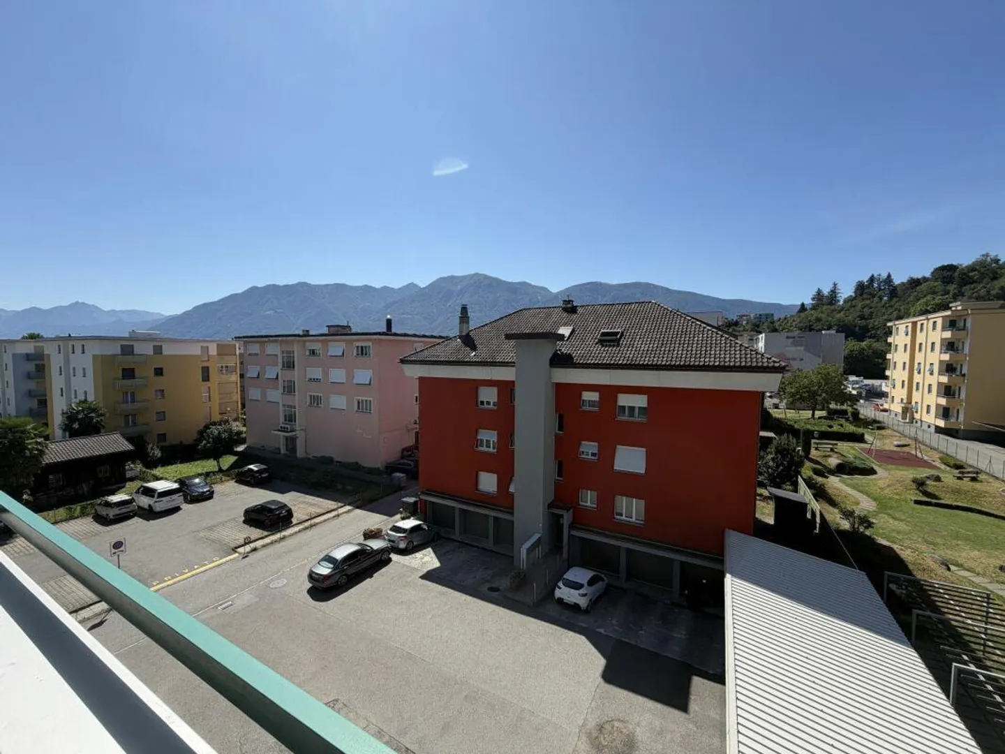 A vendre à Losone, appartement d'angle ensoleillé et central - Photo 3 sur 12