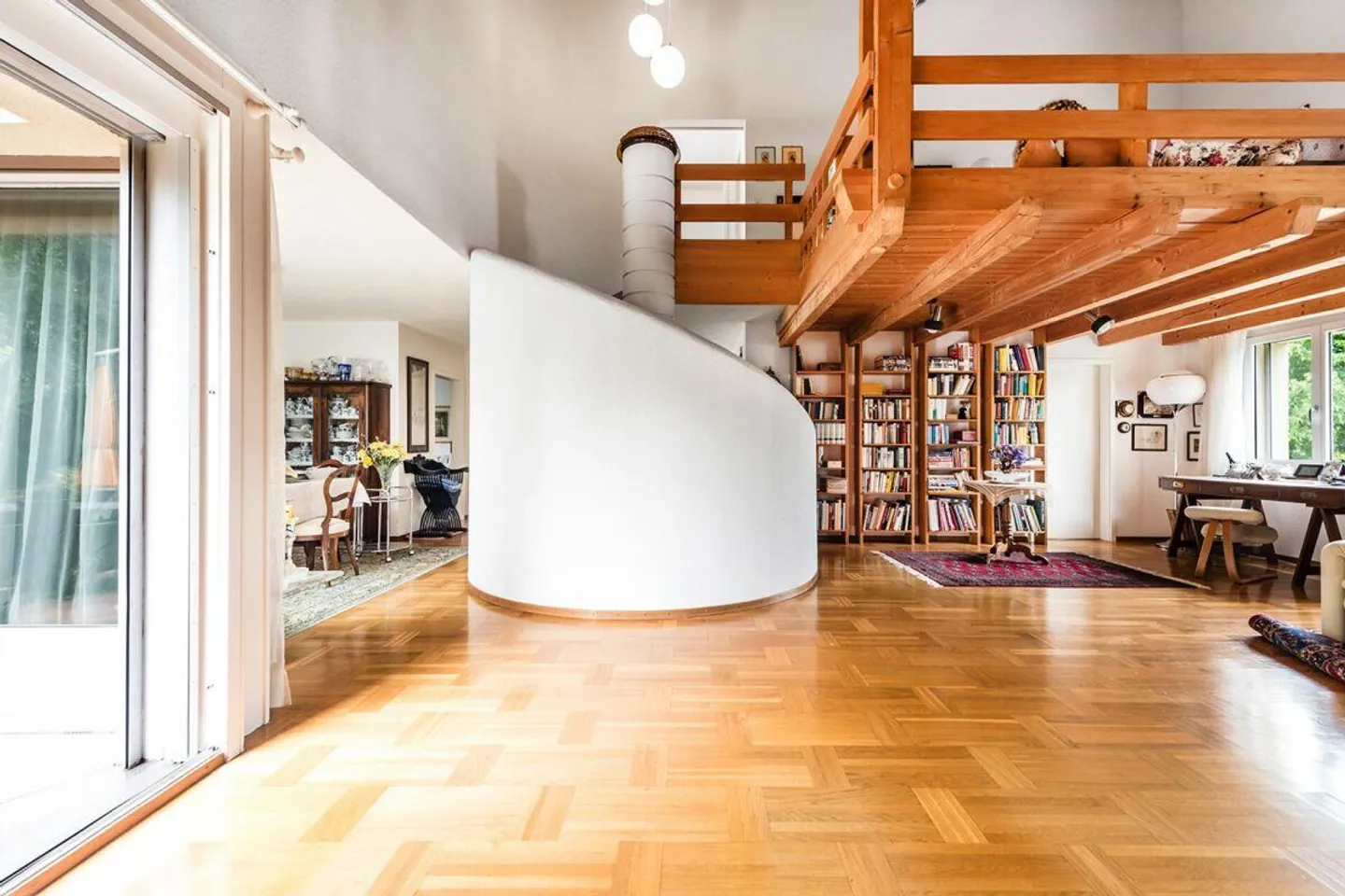 Green, spacious, secure - Your new home - Photo 6 of 16