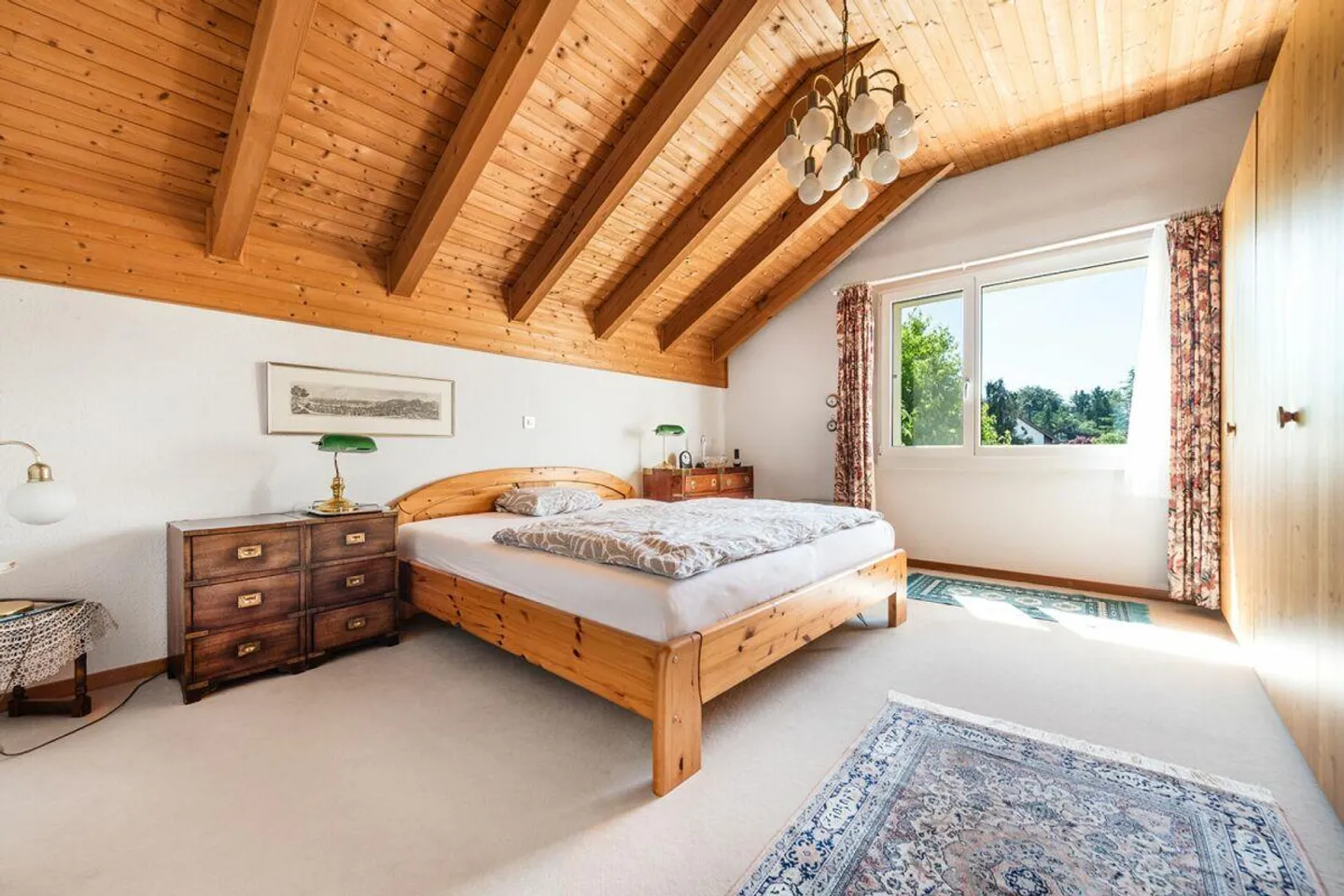 Green, spacious, secure - Your new home - Photo 8 of 16