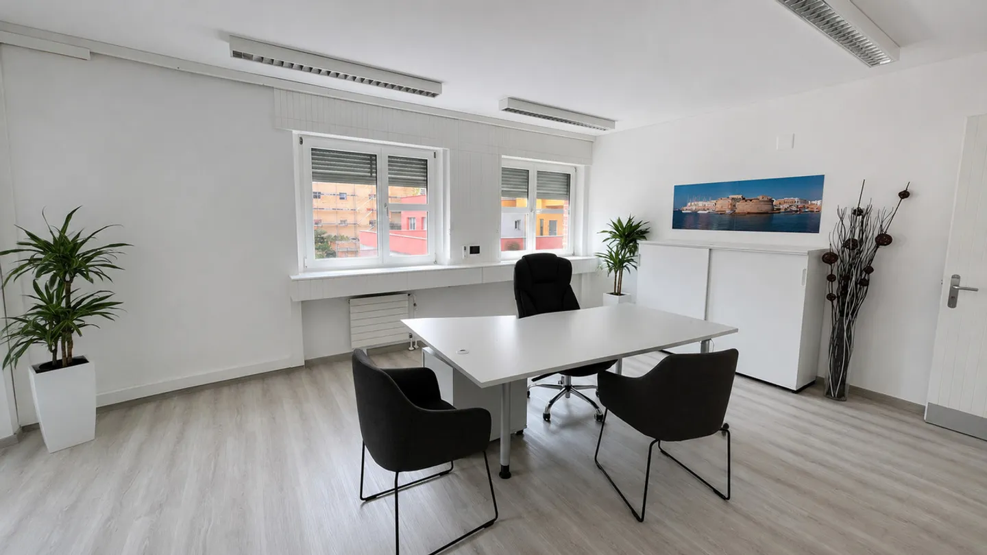 Investment Property in Chiasso - Photo 11 of 22