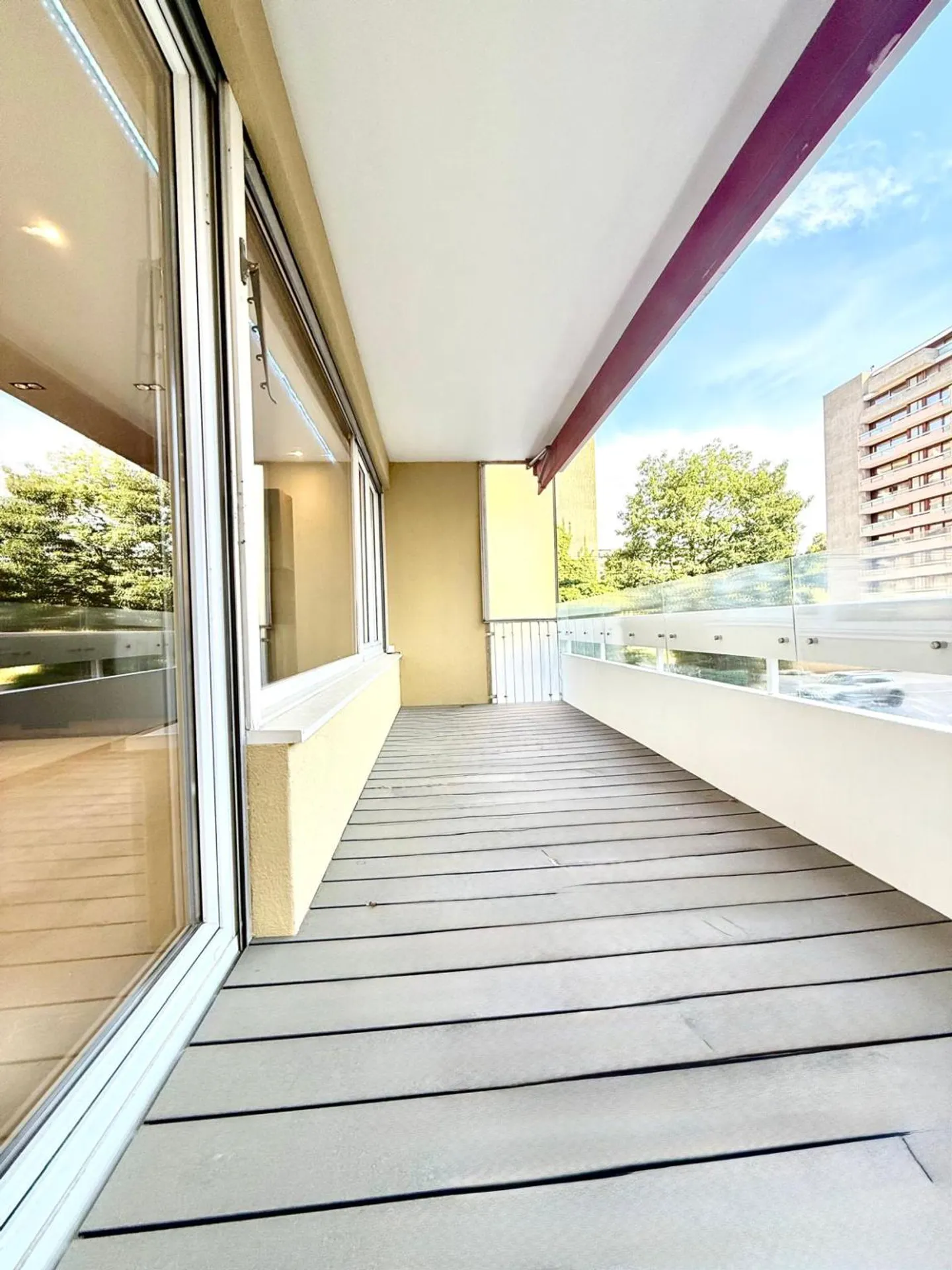 Renovated 4-Bedroom Apartment in Petit-Saconnex? Close to International Organizations - Photo 8 of 12