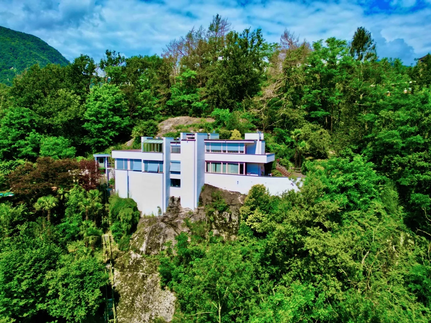 Maison individuelle à vendre - Photo 1 sur 12