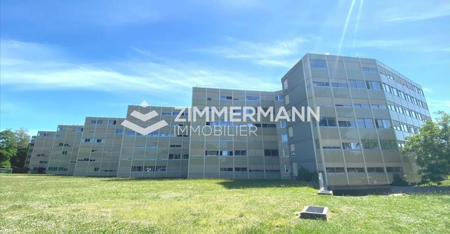 Edificio ad uso misto in affitto - Foto 2 di 2