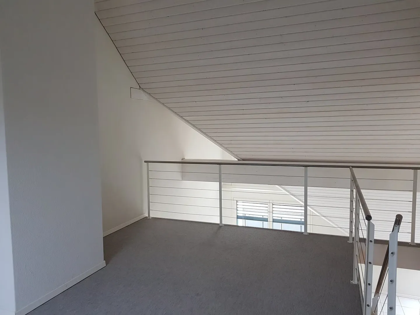 3.5-room apartment with gallery - Photo 7 of 8