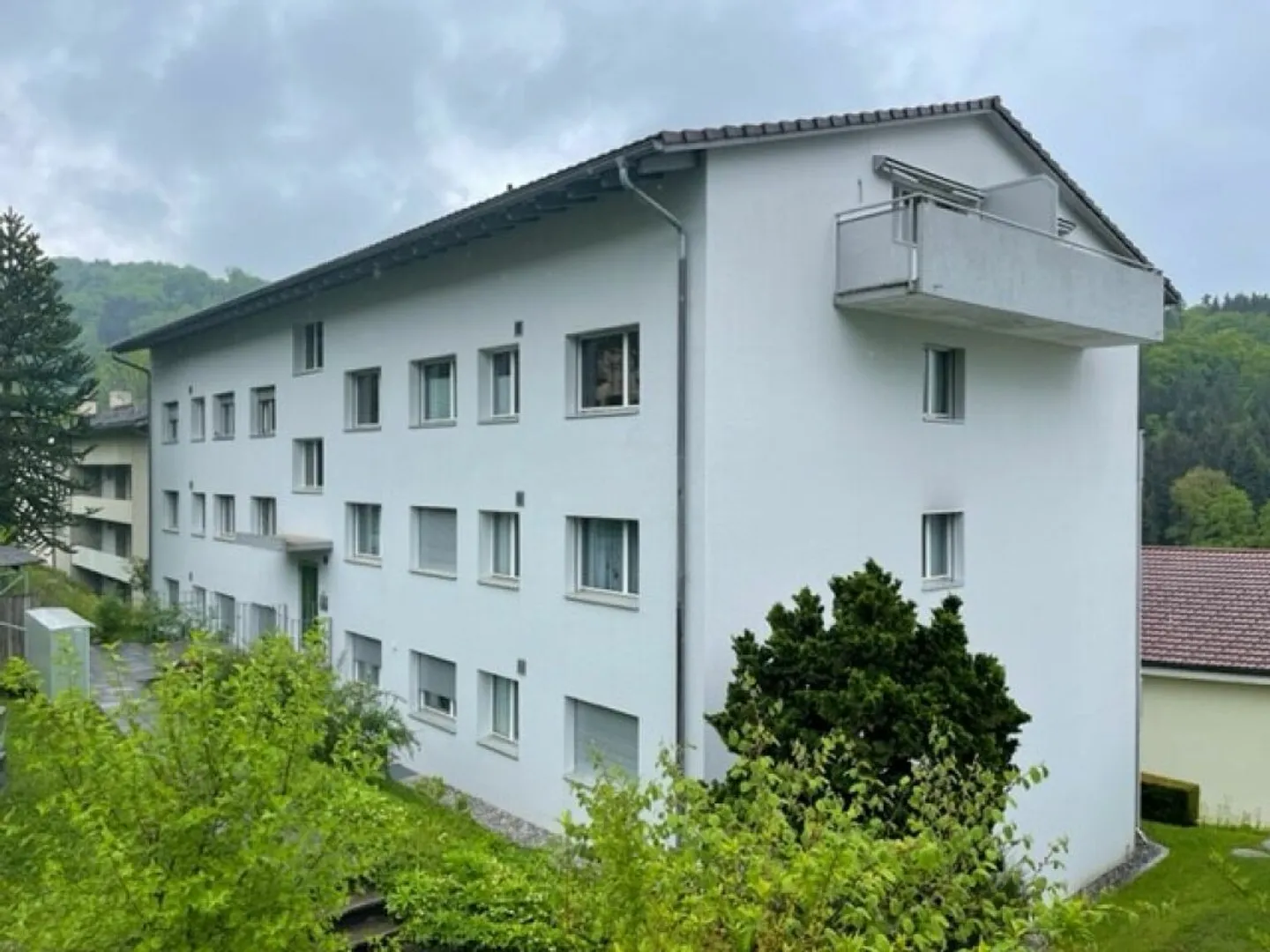 La tua nuova casa a Lucerna: Appartamento confortevole di 3,5 locali con balcone - Foto 1 di 10