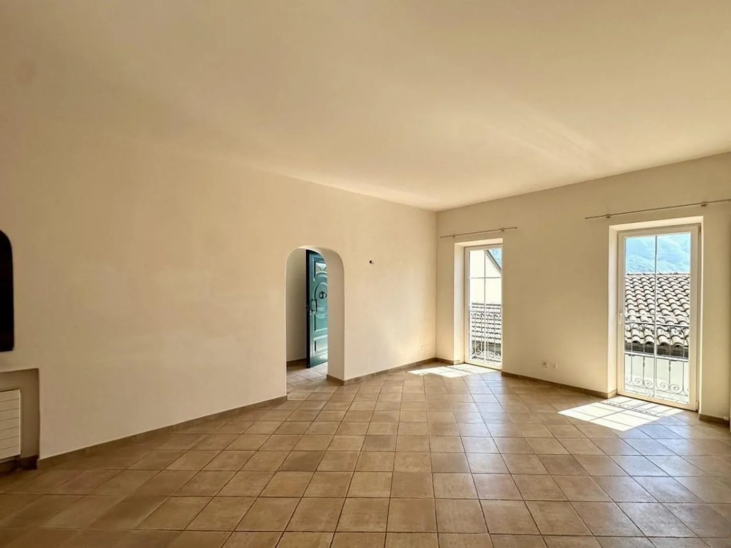 EINFAMILIENHAUS 4.5 ZIMMER MIT ATEMBERAUBENDEM BLICK AUF DEN SEE - Foto 2 von 13