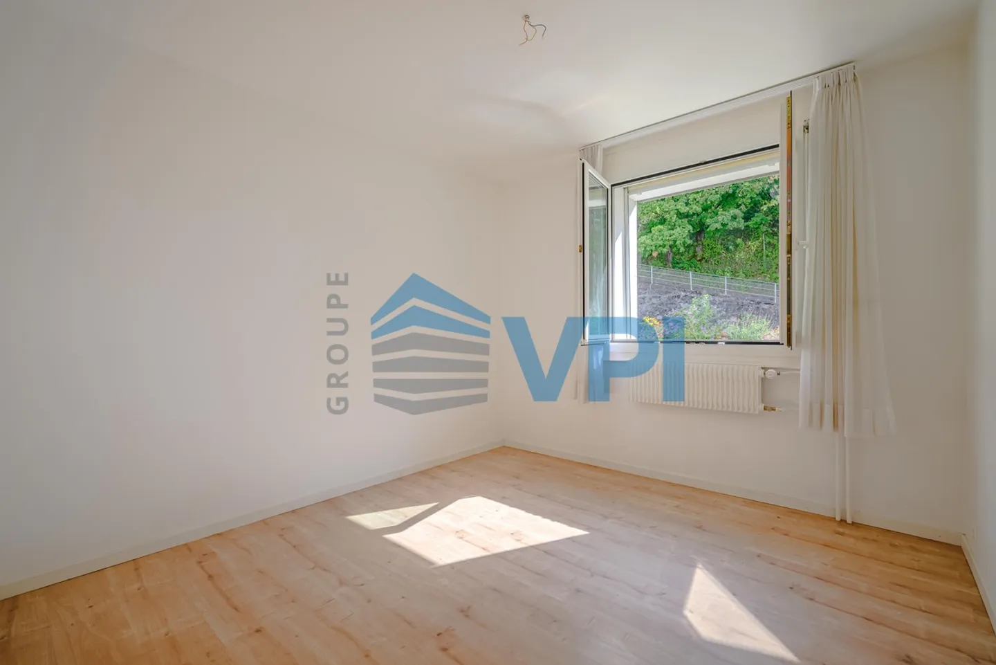 Appartement 4.5 pièces - Photo 7 sur 9