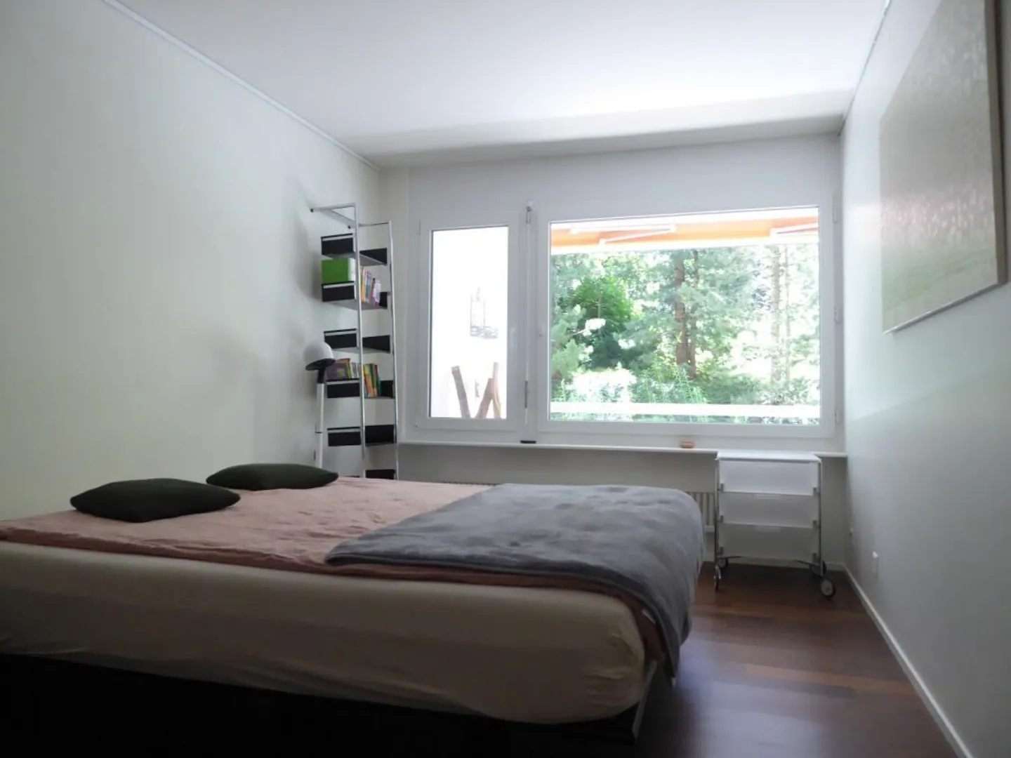 grosszügige 4 1/2-Zimmer-Ferienwohnung mit Balkon, Terrasse und zwei Tiefgaragenplätzen - Foto 14 von 21