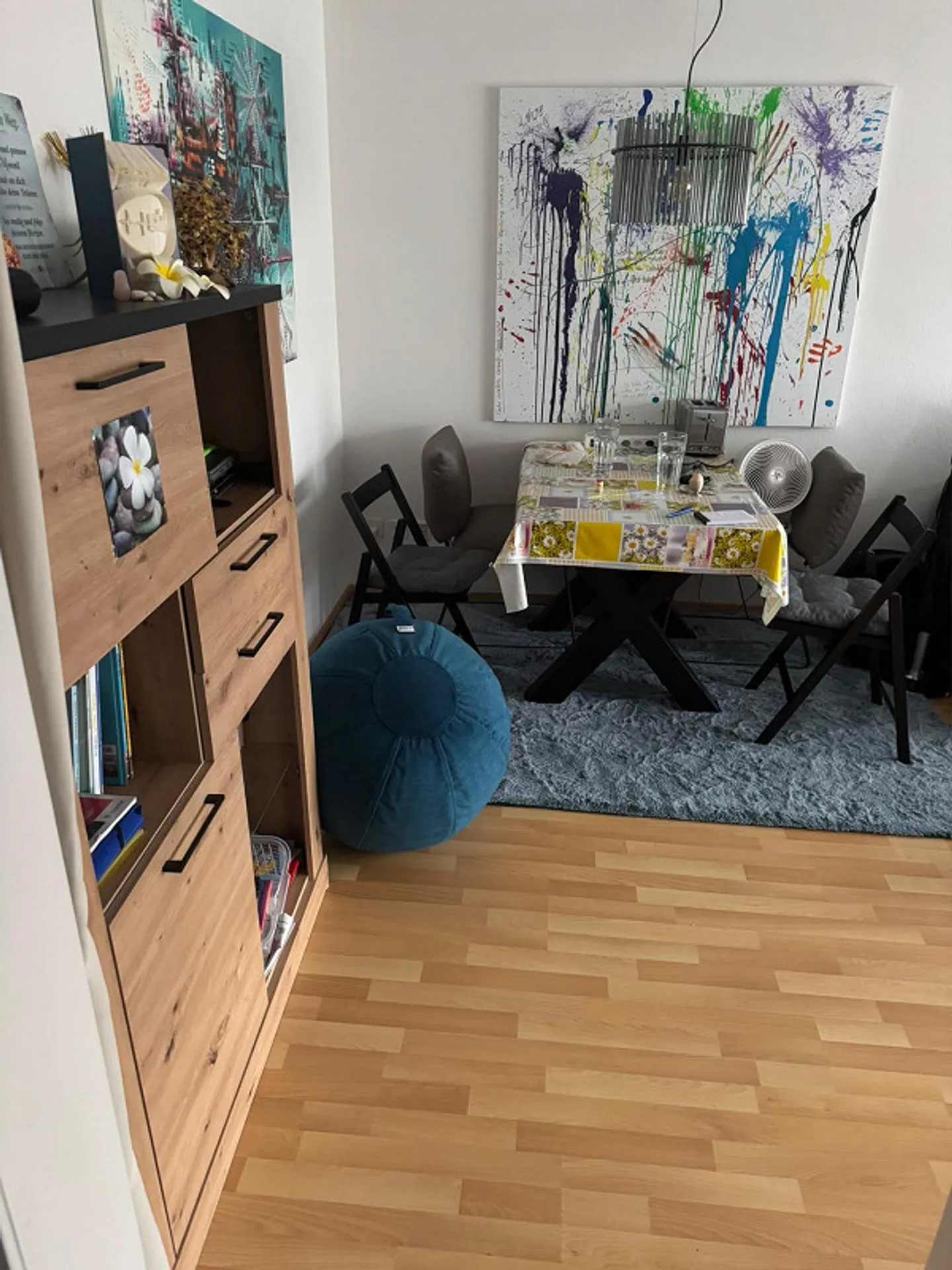 Small Charming Apartment - Photo 7 of 10