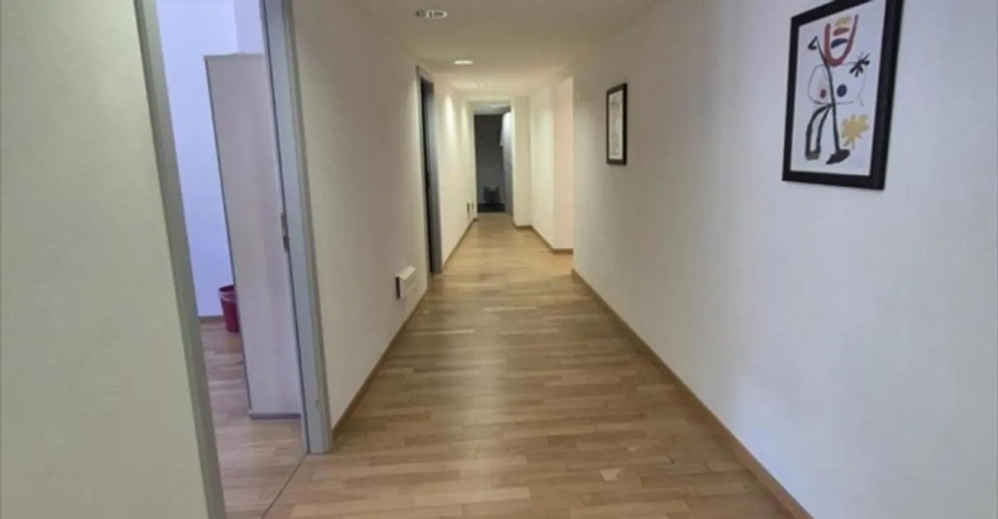 Büro - Foto 1 von 13