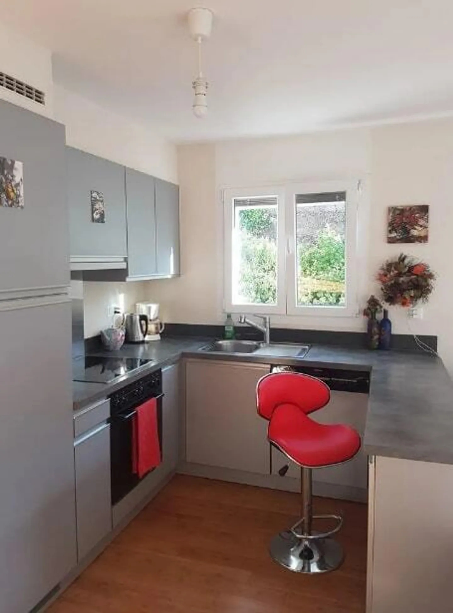 Appartamento in affitto - Foto 3 di 12