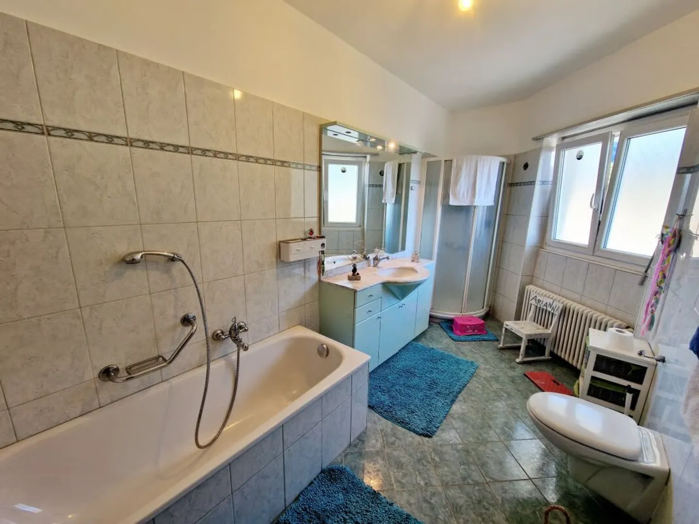 5.5-room apartment 1st floor, with covered parking space and terrace in a two-family house - Photo 5 of 7