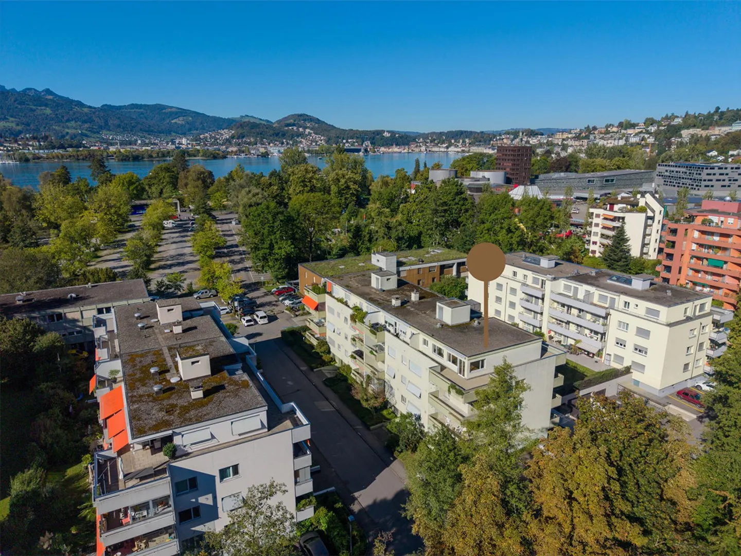 Appartamento attico di 3,5 locali recentemente ristrutturato nel quartiere Seeburg - Foto 2 di 6