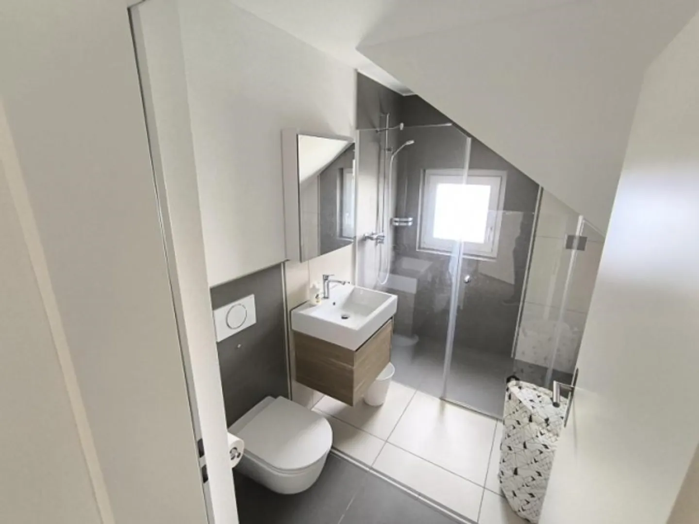 Ideal for commuters - Photo 6 of 6