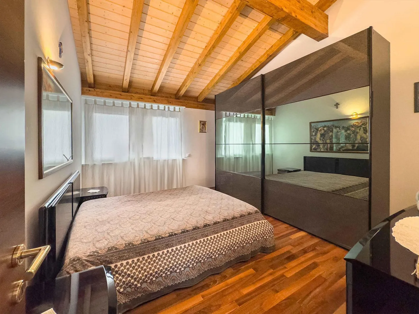 Casa unifamiliare con giardino e piscina a Bioggio - Foto 8 di 10
