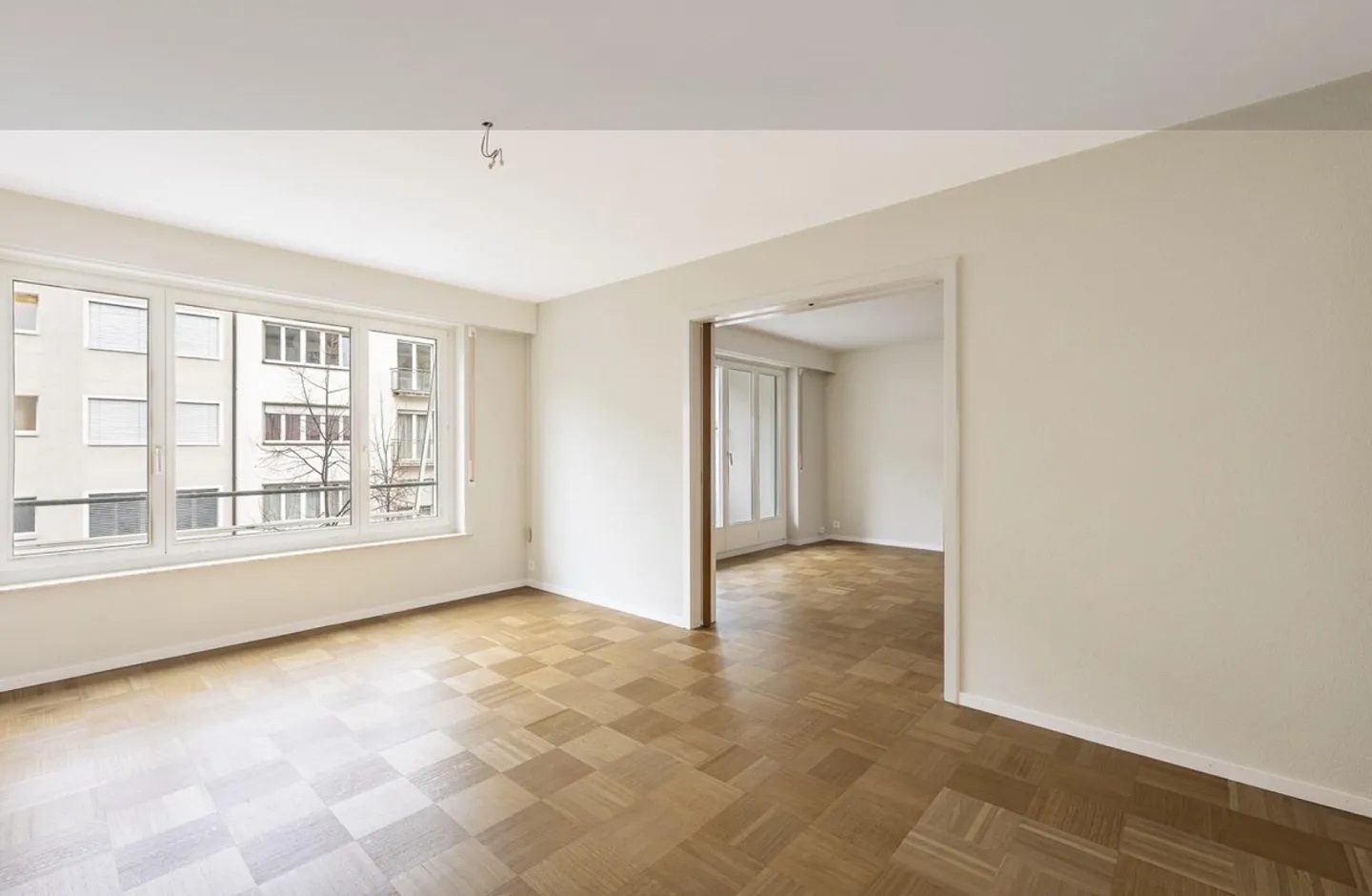 Appartamento 3.5 locali (95 m2) in posizione centrale a Seefeld - Foto 3 di 12