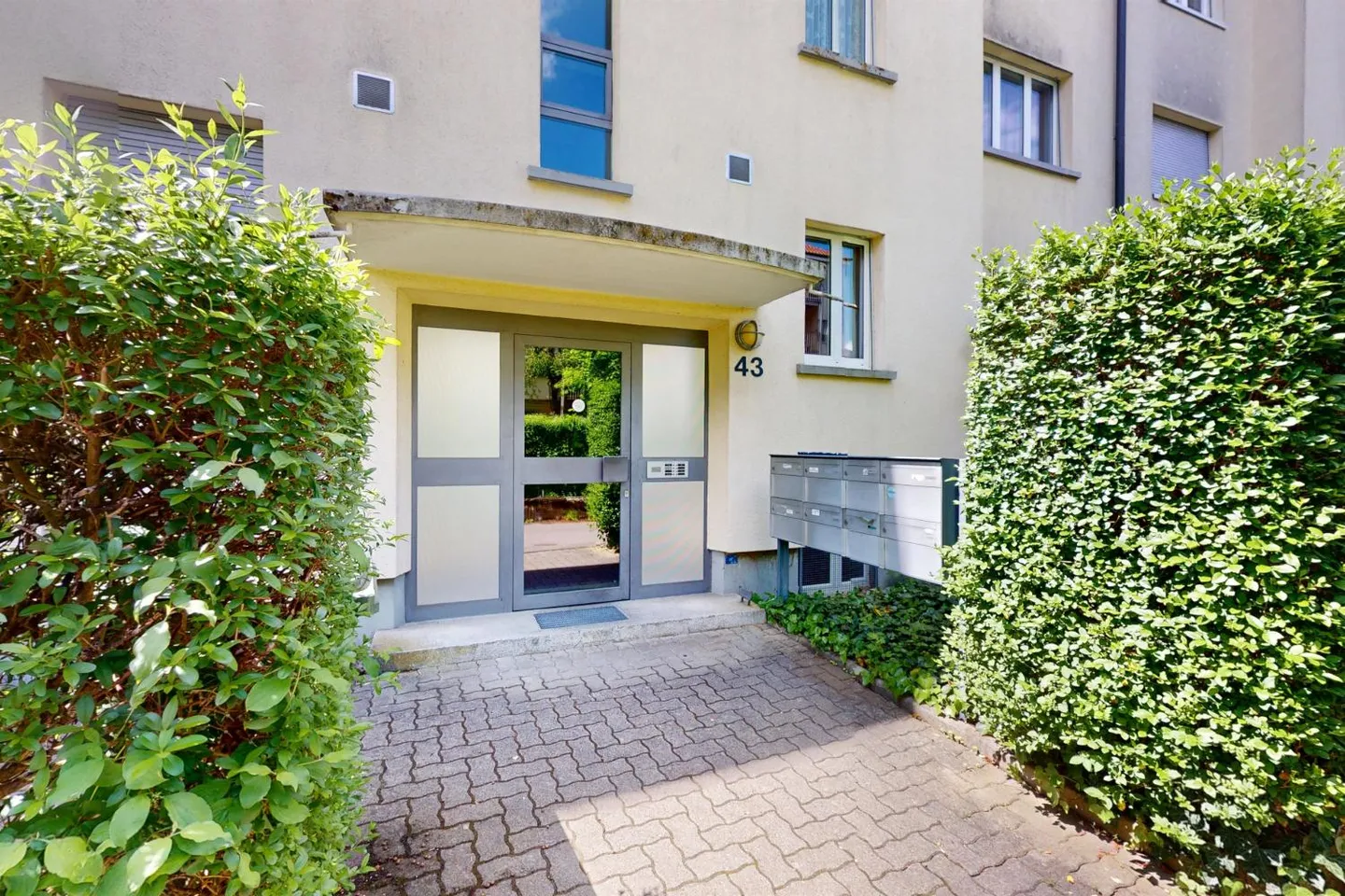 Appartement spacieux à Berne - Photo 2 sur 8