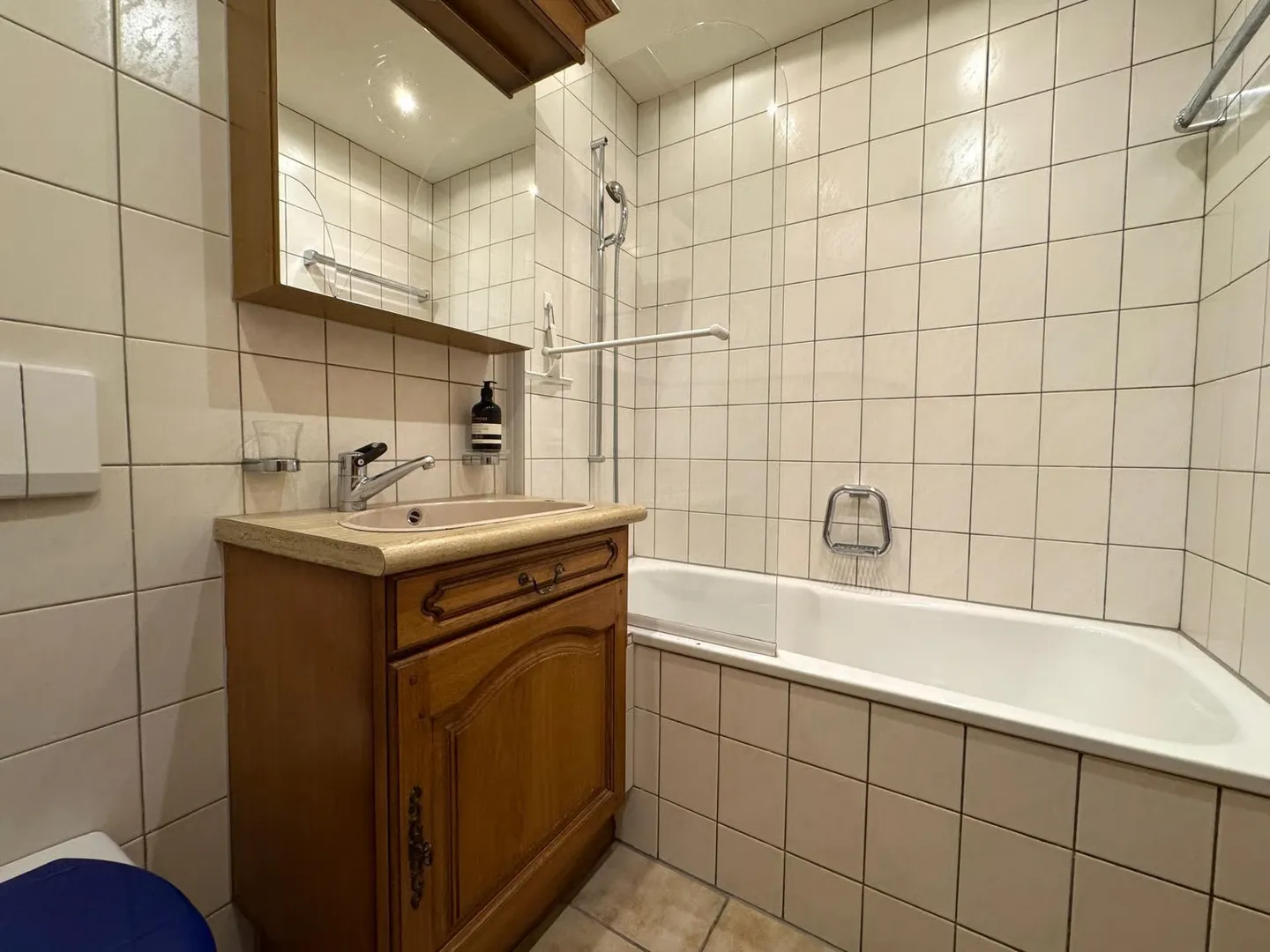 Besonderes Wohnambiente mit Balkon & Schlossblick - Foto 3 von 6