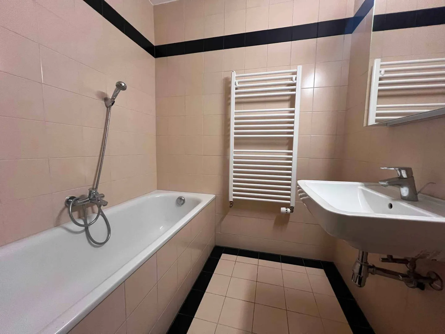 3,5-Zimmer-Wohnung im 2. Stock - Foto 12 von 13