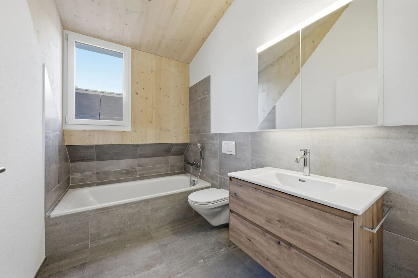Rent-to-Own: Move in today, own tomorrow - modern semi-detached family house in Stein am Rhein - Photo 12 of 34