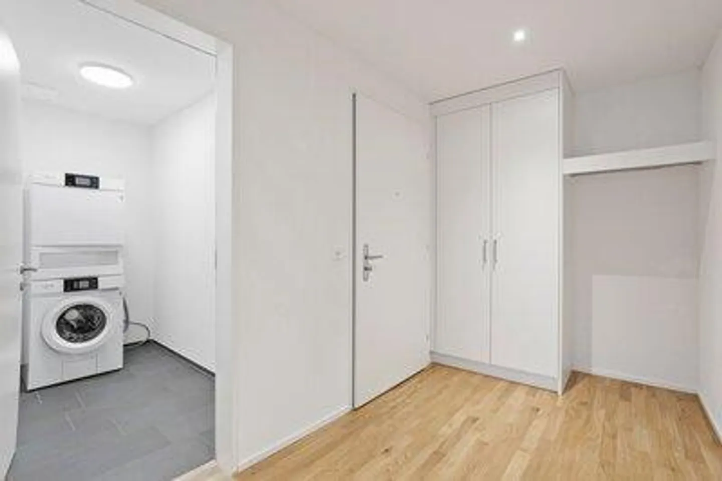 Stilvolle und hochwertig ausgebaute Wohnung - Photo 7 sur 13