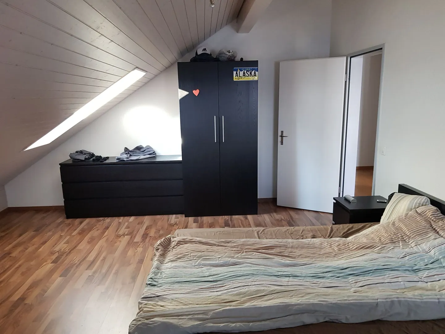Charming 3.5-room apartment with panoramic view - Photo 4 of 8