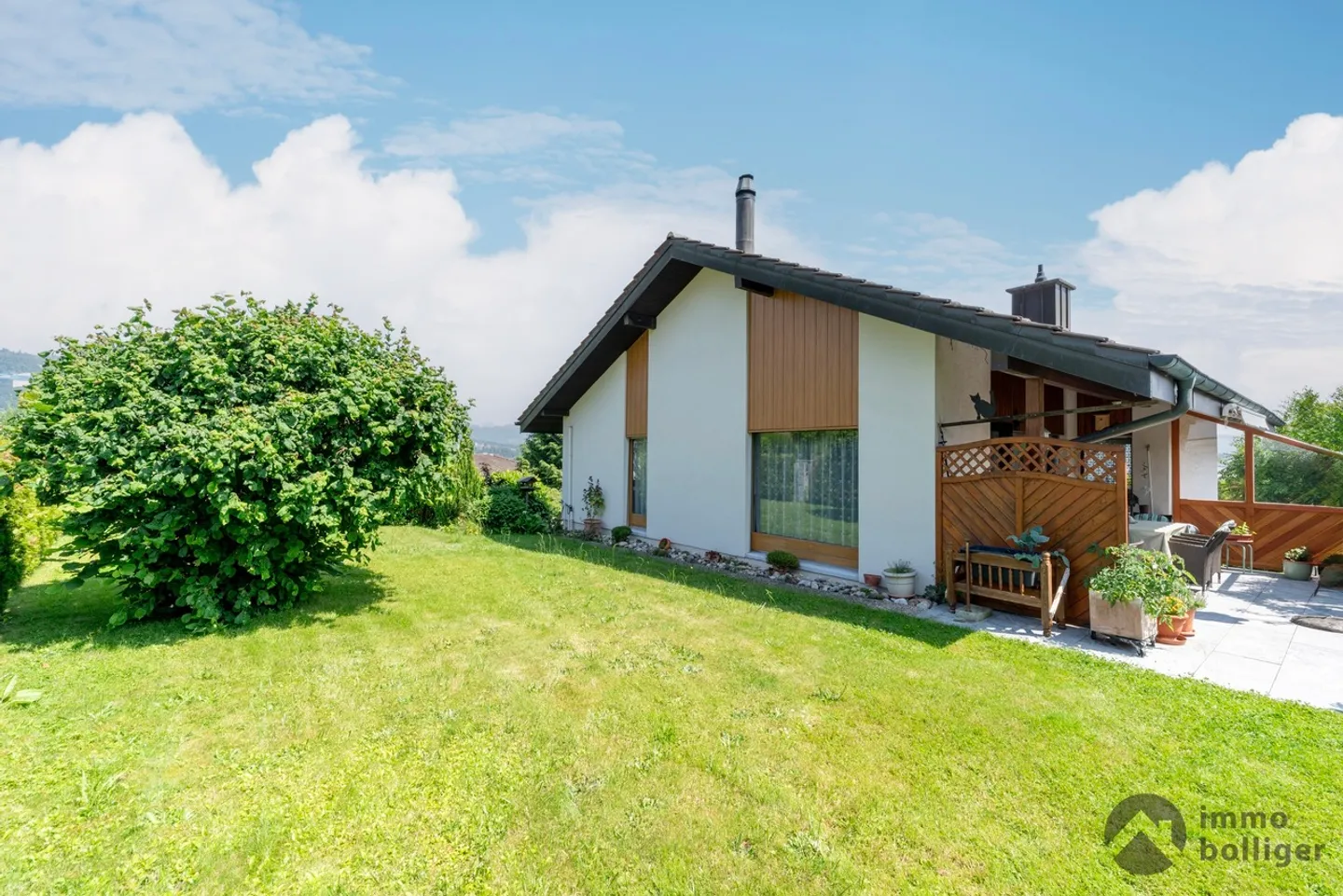 Charmantes Bungalow mit Garten - Foto 1 von 18