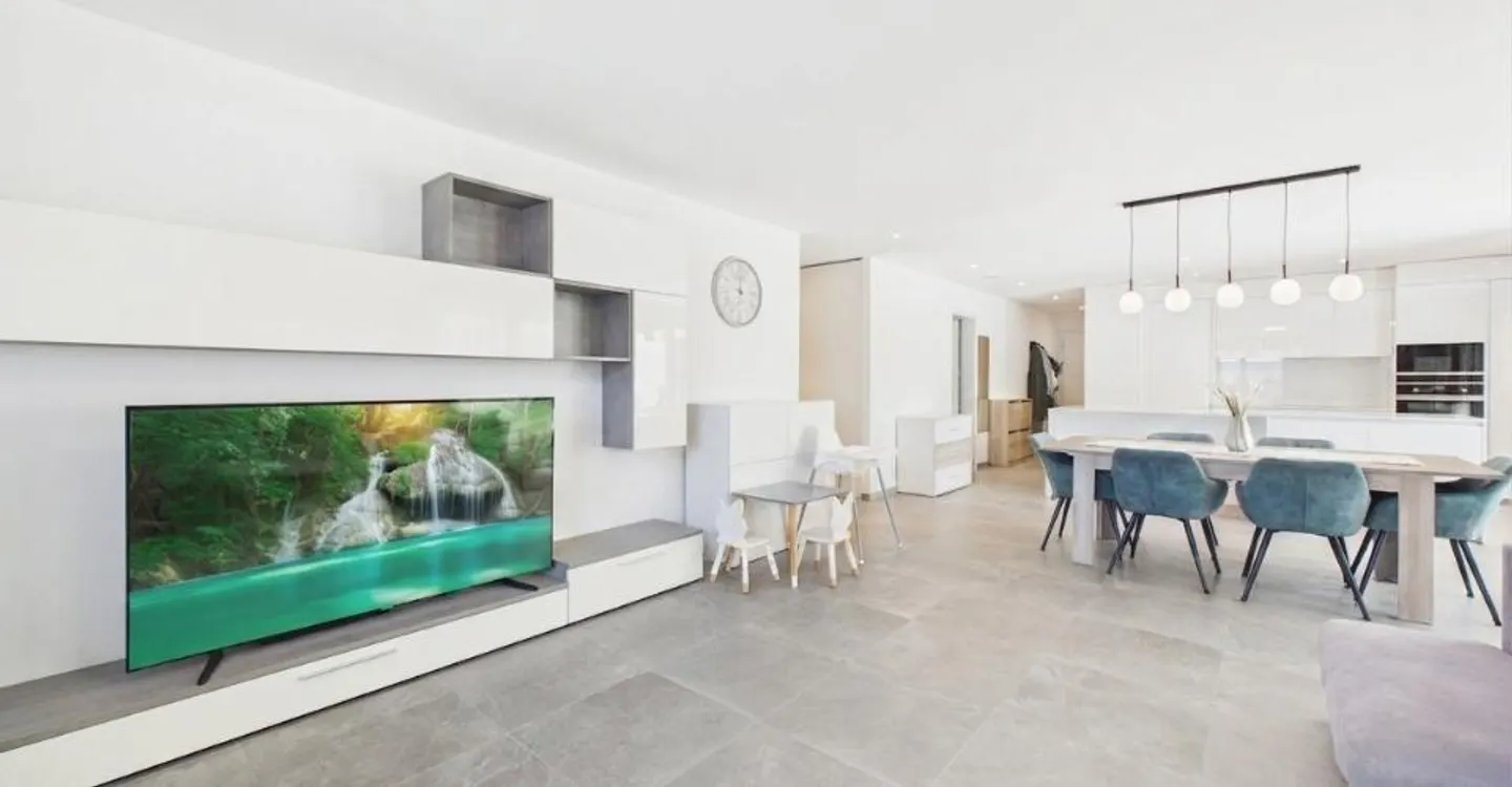 More than just a home, a welcoming place - Photo 1 of 6