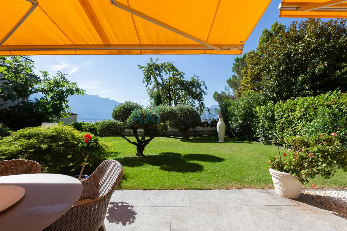 The Lake at the End of Your Garden, Have You Dreamed of It! - Photo 23 of 28