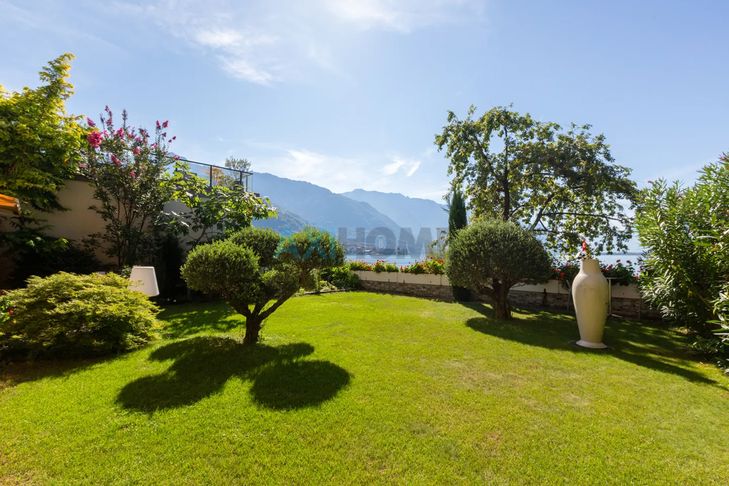 The Lake at the End of Your Garden, Have You Dreamed of It! - Photo 25 of 28