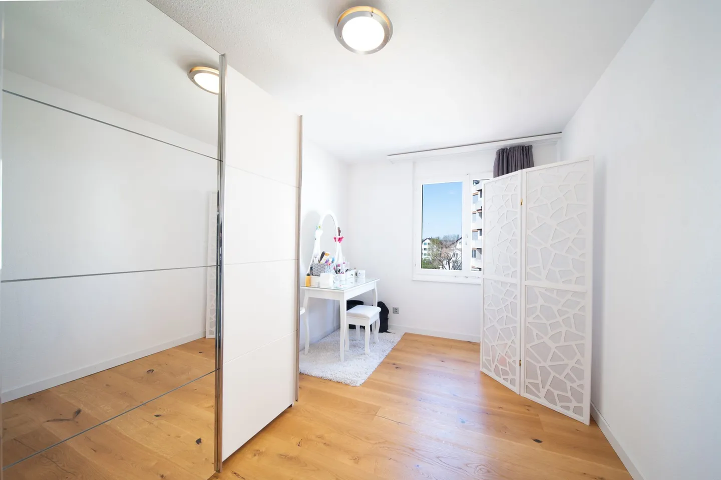 Appartamento moderno 3.5 stanze con vista - Foto 3 di 9