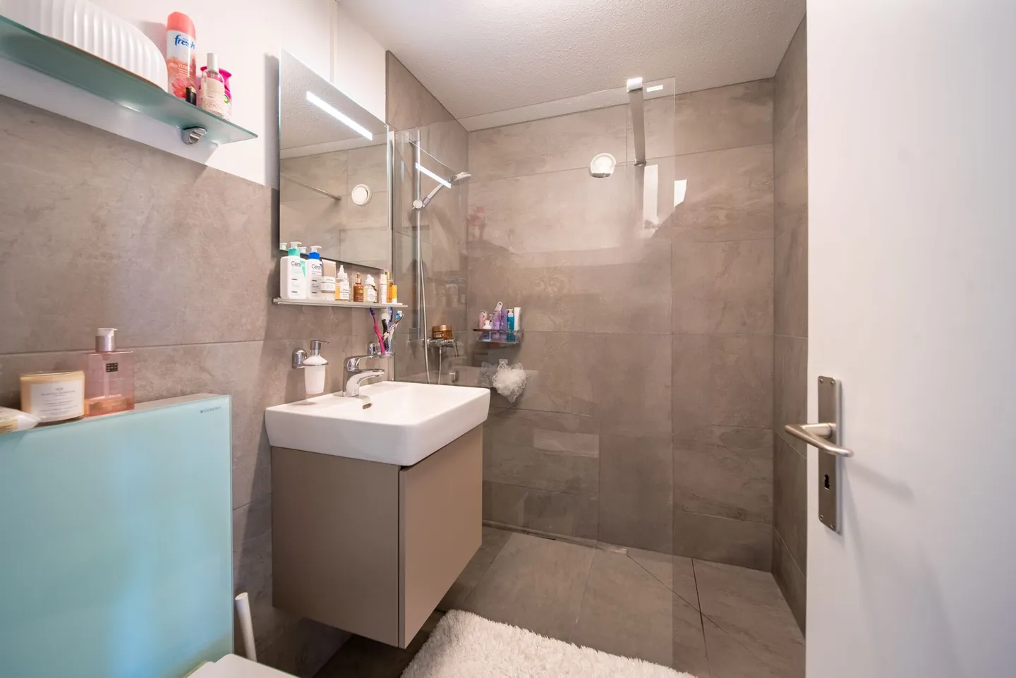 Appartamento moderno 3.5 stanze con vista - Foto 7 di 9